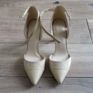 Marc Fisher Pumps
